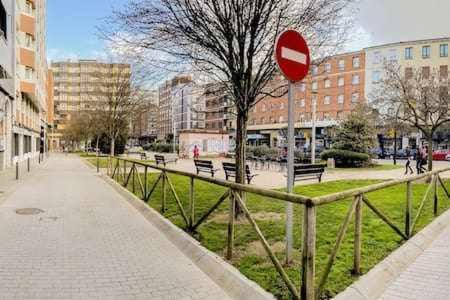 Apartamento Familiar Vut3099As Хихон Екстериор снимка